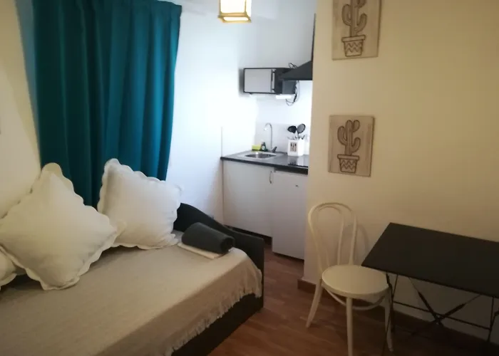 Hostal The Monkey Room Marbella